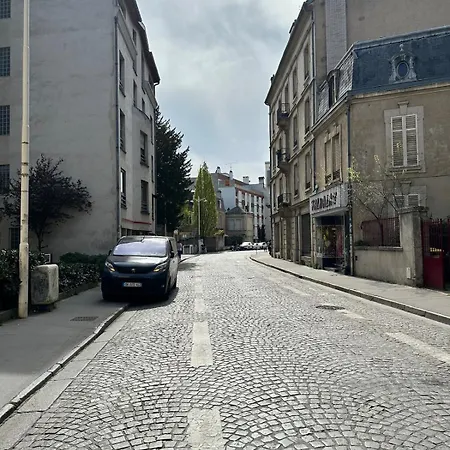 Charme- Calme-nancy Centre, 1 Salon, 1 Chambre, Salle De Bain Nancy