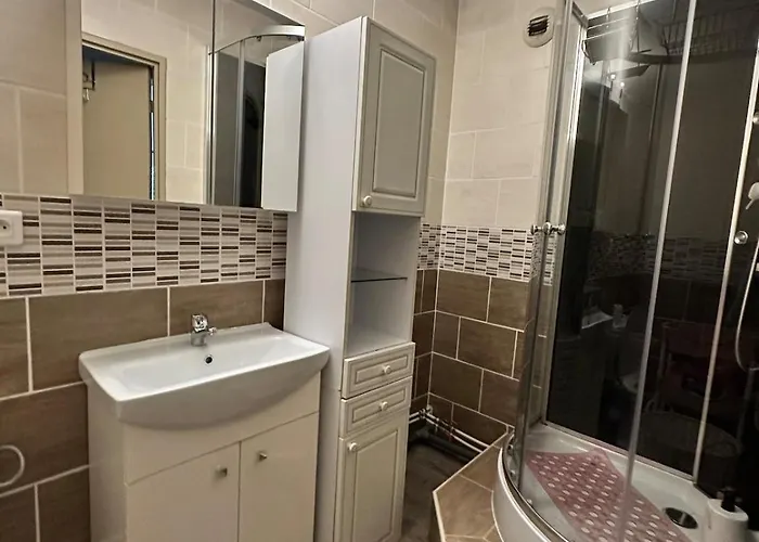 아파트 Charme- Calme-nancy Centre, 1 Salon, 1 Chambre, Salle De Bain *